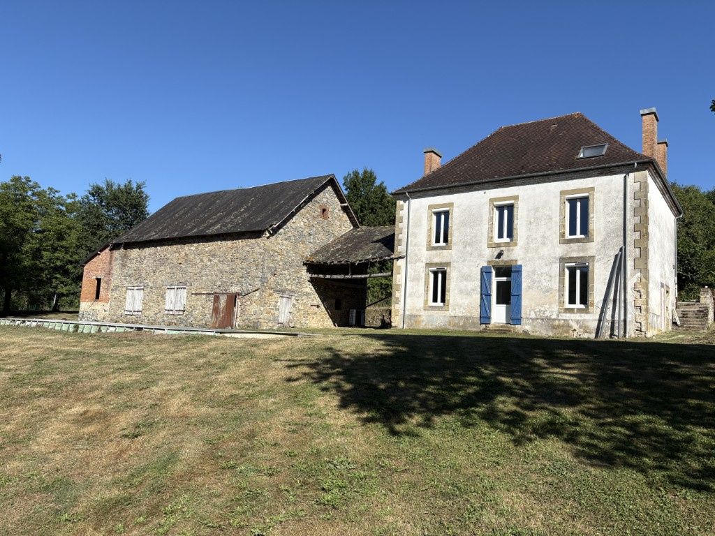 Entre Pompadour, Lubersac et Saint-Yrieix La Perche